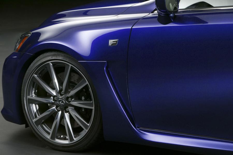  Lexus IS-F 2010 года  (фото 5 из 140)
